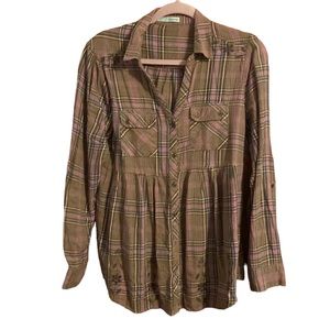 💜💜 MAURICES Ladies 100% Cotton ButtonUp Plaid Top Size L